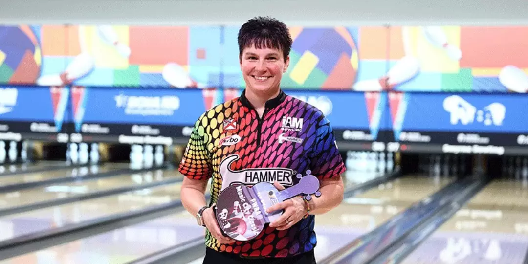 Shannon Pluhowsky Wins PWBA Music City Classic