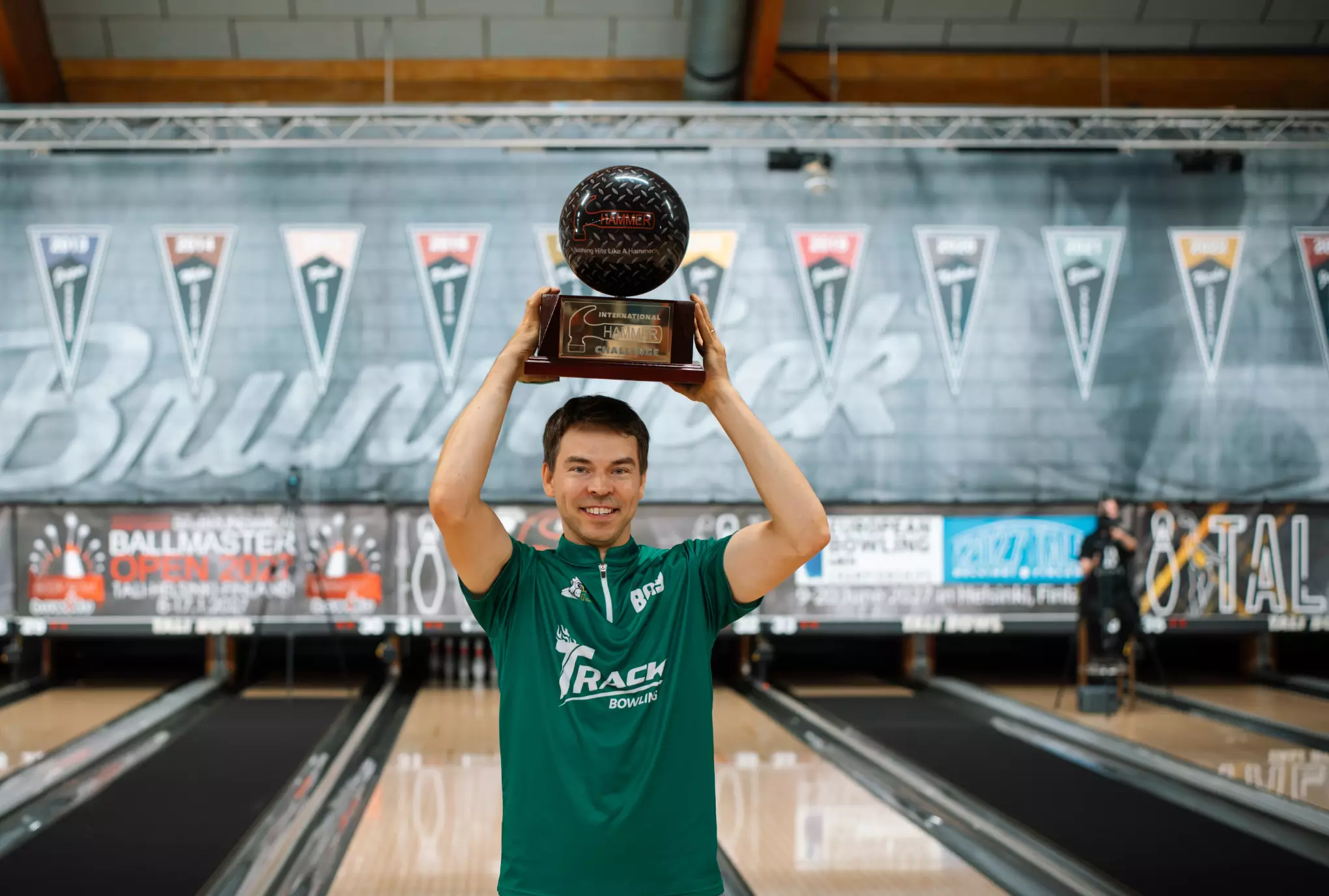 Anyone Can Bowl, But Only Finns Win: Juhani Tonteri Takes International Hammer Challenge Title