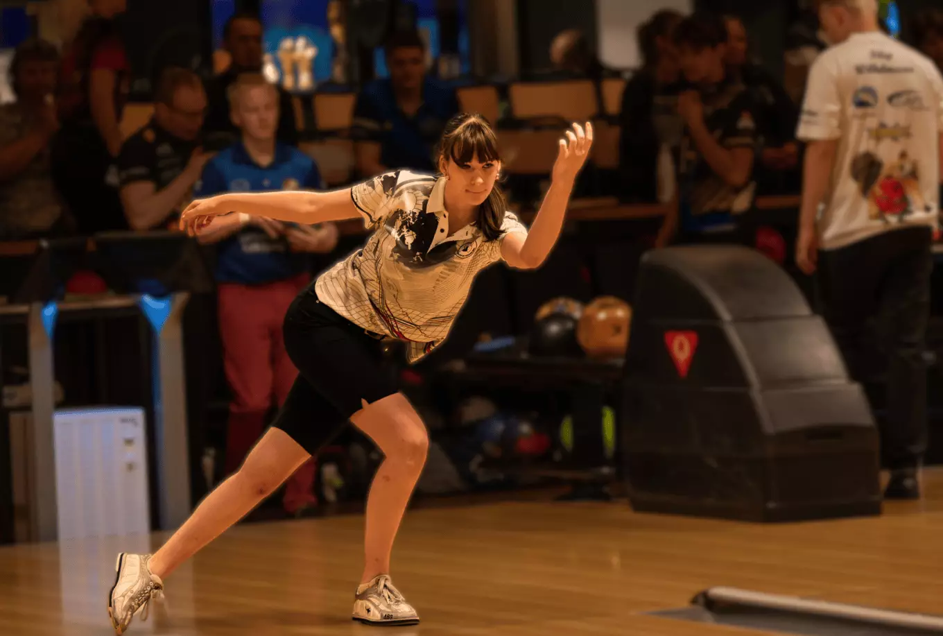 Karen Kærgaard Nielsen Leads Women’s Singles, 32 Advance at the IBF World Championships 2025
