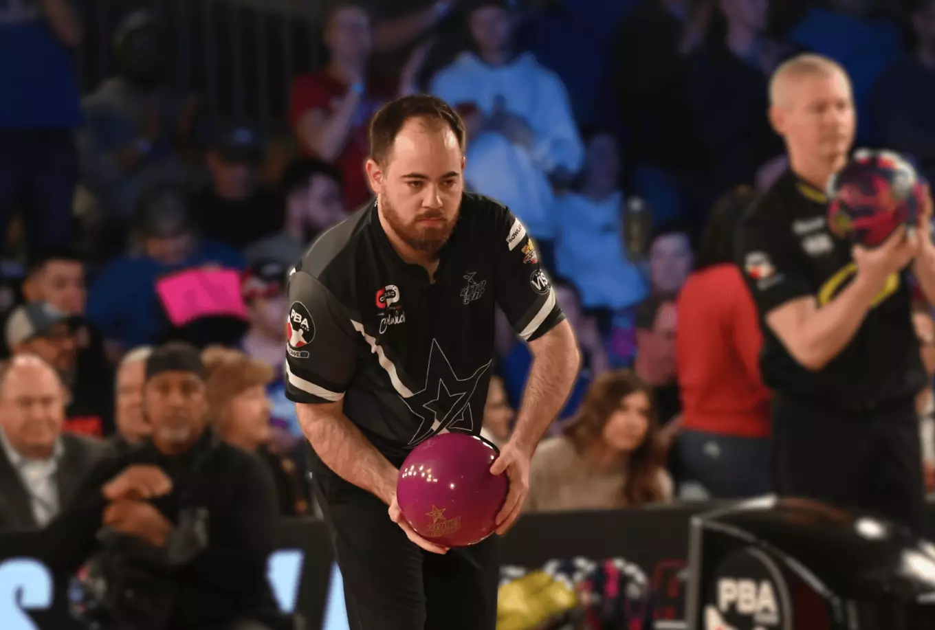 Simonsen Regains Lead as Top 24 Set at PBA Illinois Classic